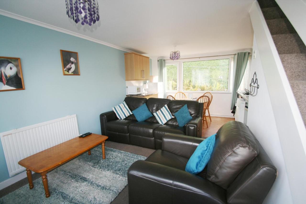 Freshwater Bay Holiday Cottages ペンブローク エクステリア 写真
