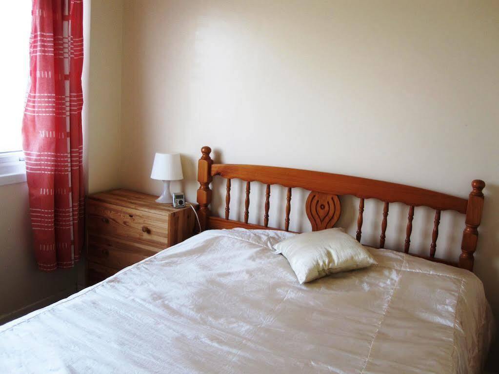 Freshwater Bay Holiday Cottages ペンブローク エクステリア 写真